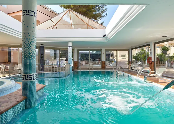 Invisa Hotel Club Cala Blanca